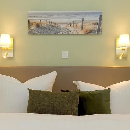 Waldschloss * Heringsdorf (Usedom)