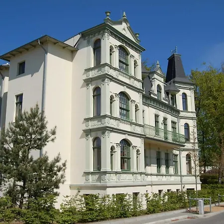 Hotel Waldschloss Heringsdorf (Usedom)
