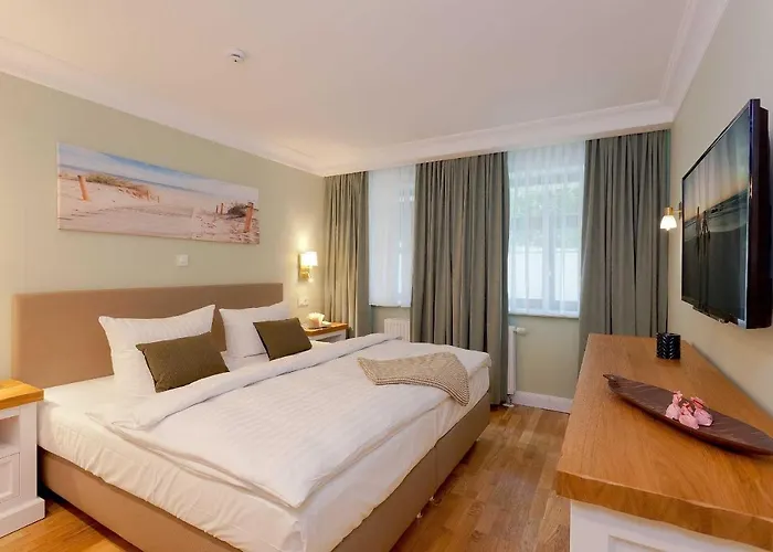 Hotel Waldschloss Heringsdorf (Usedom)